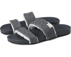 Reef Cushion Vista Snuggles