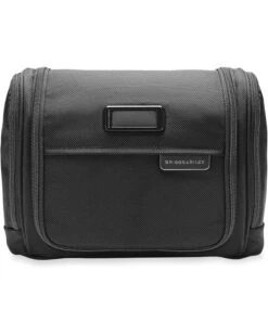 Briggs & Riley Baseline Deluxe Hangable Toiletry Kit